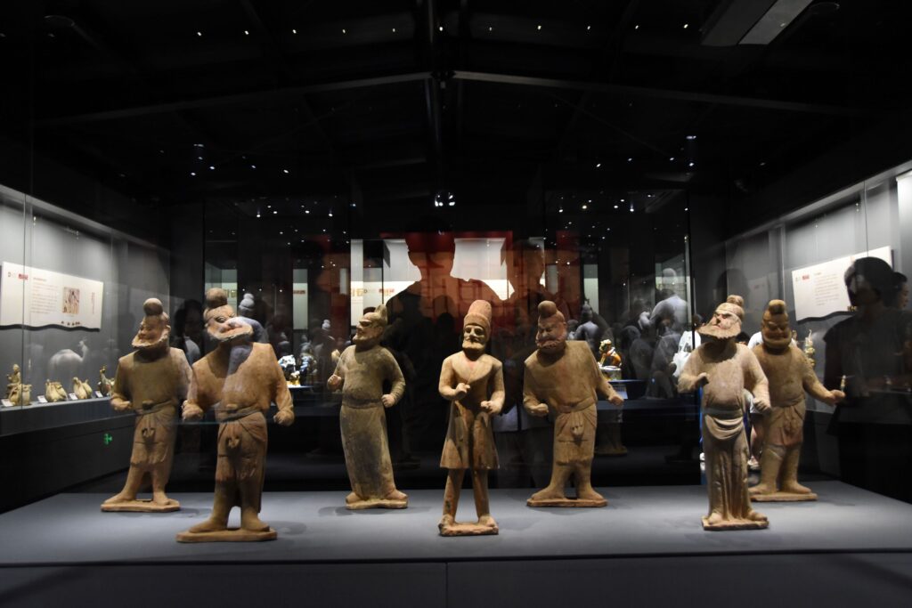 Silk Road Tang pottery exhibition