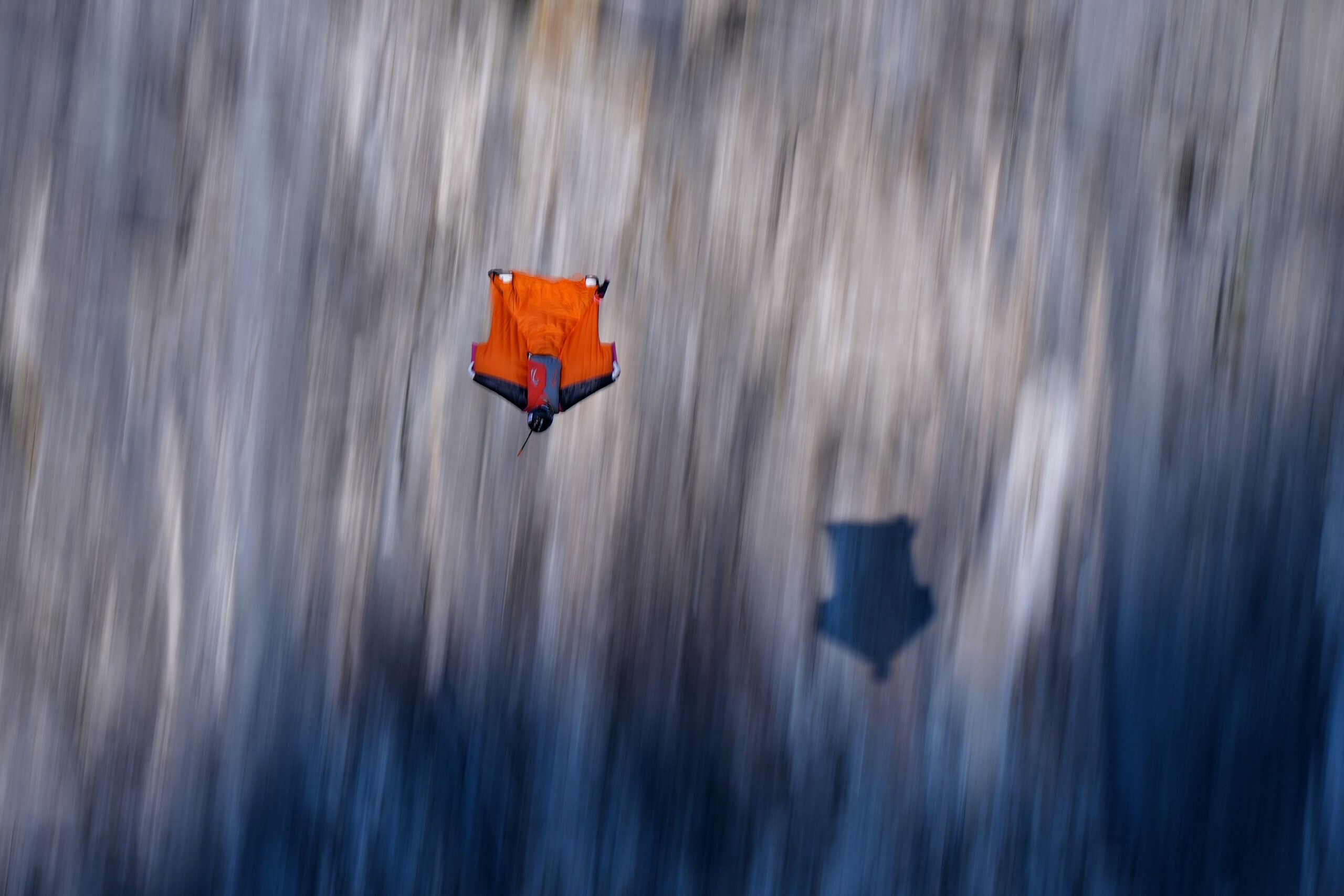 Wingsuit flyers Tianmen Mountain