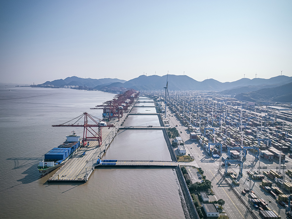 Zhoushan port