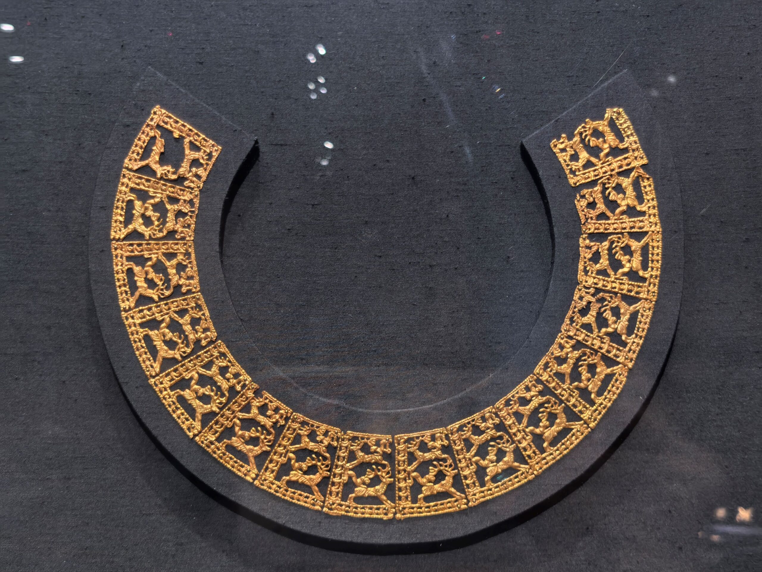 Ancient Chinese gold exhibition Beijing