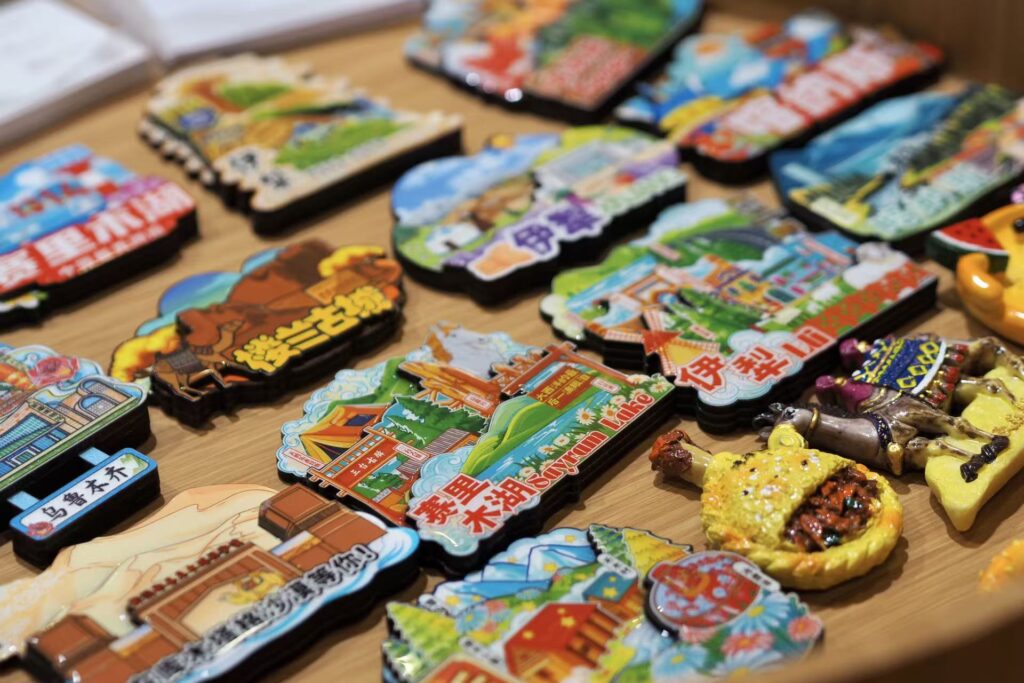 China World Travel Market Magnets
