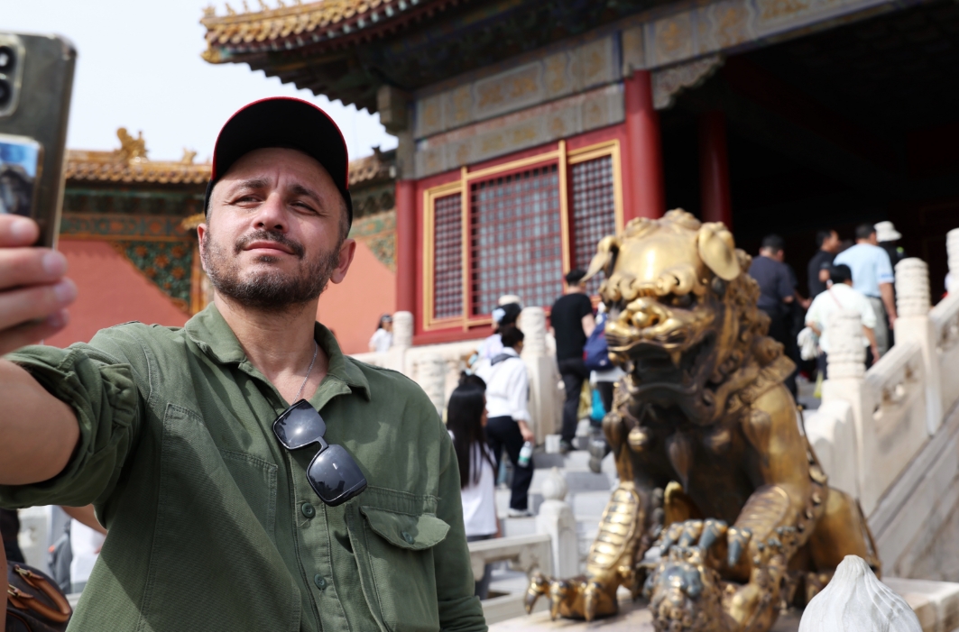 屏幕截图_21-11-2025_173143_cmsweb.newszu