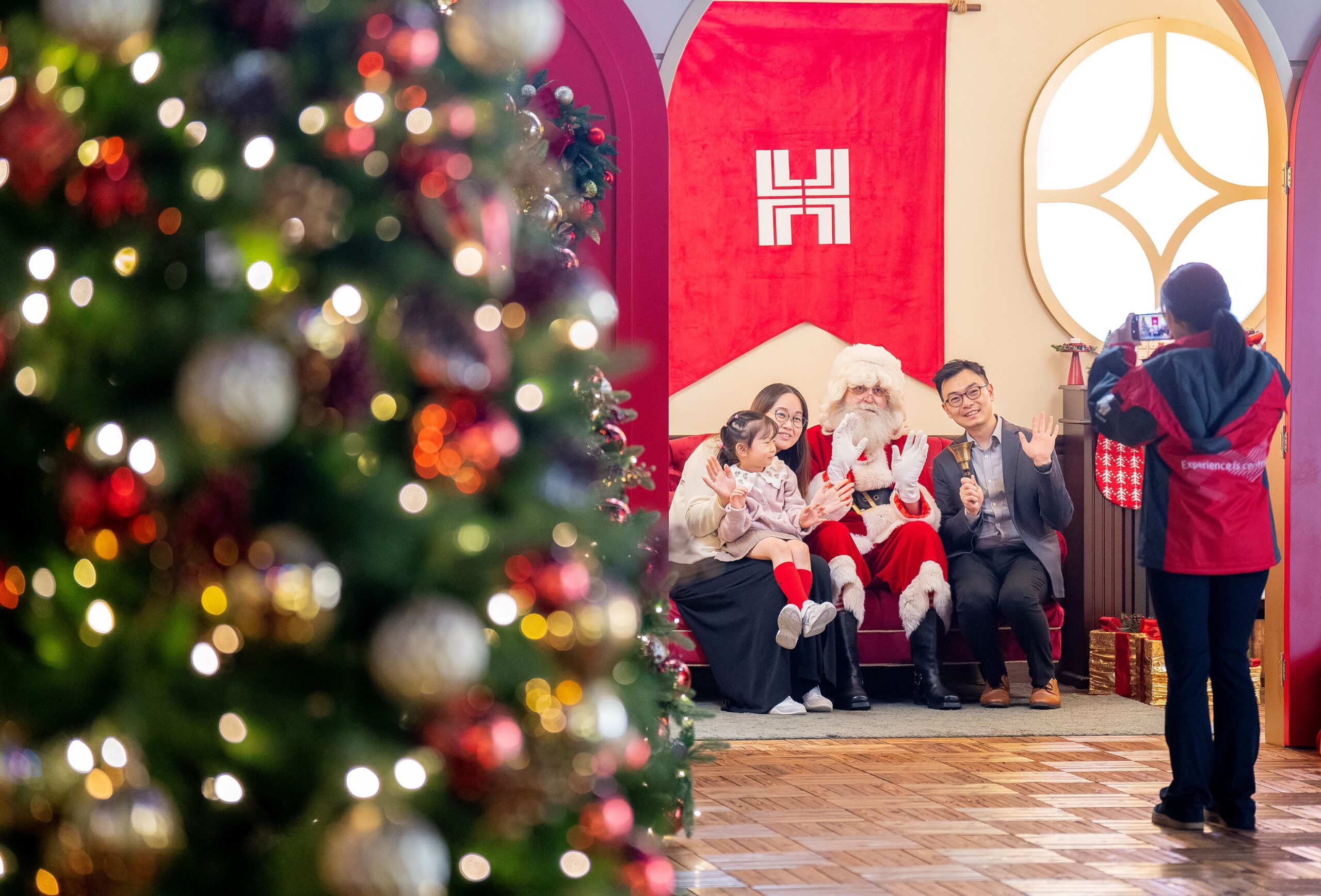 Hong Kong Christmas tourism recovery