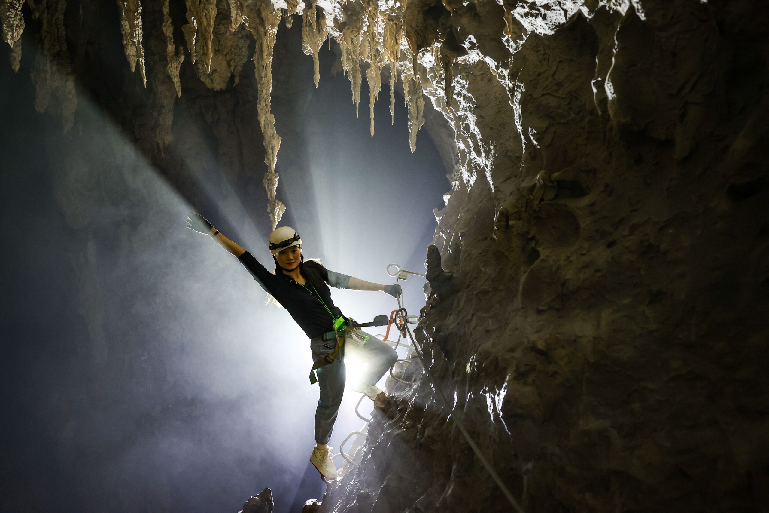 China cave adventure
