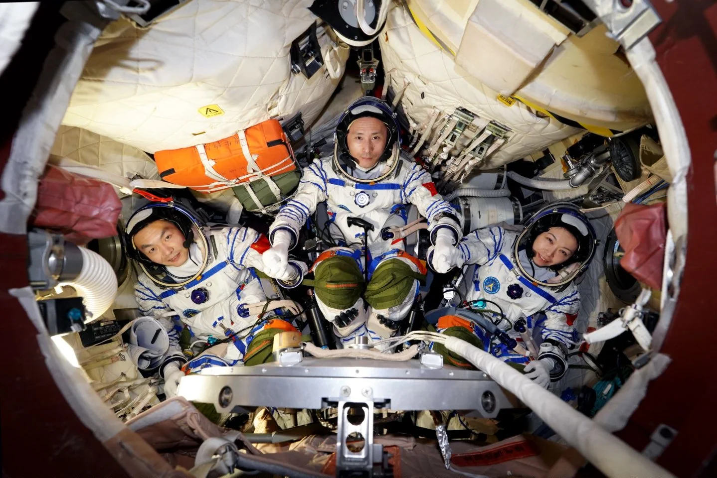 China’s Shenzhou-23